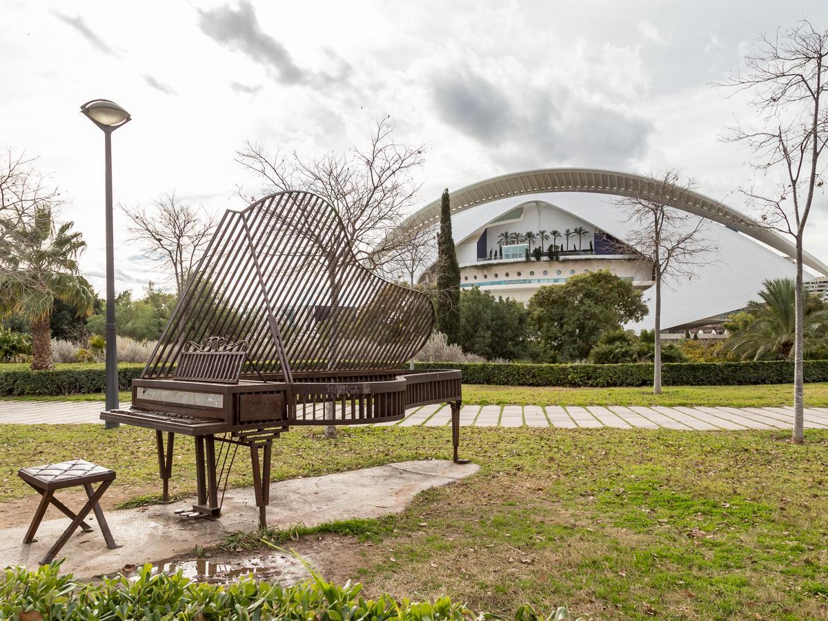 Travel Habitat - Ciudad De Las Ciencias Valencia Eksteriør bilde